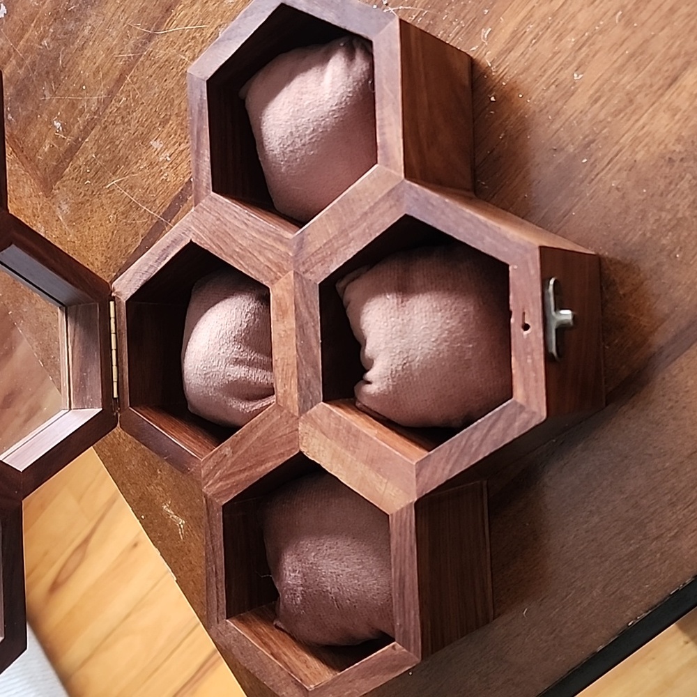 Watch Box display case - Picture 4 of 6